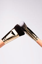 Pinceau contouring • 1 ACHETÉ, LE 2ᵉ OFFERT